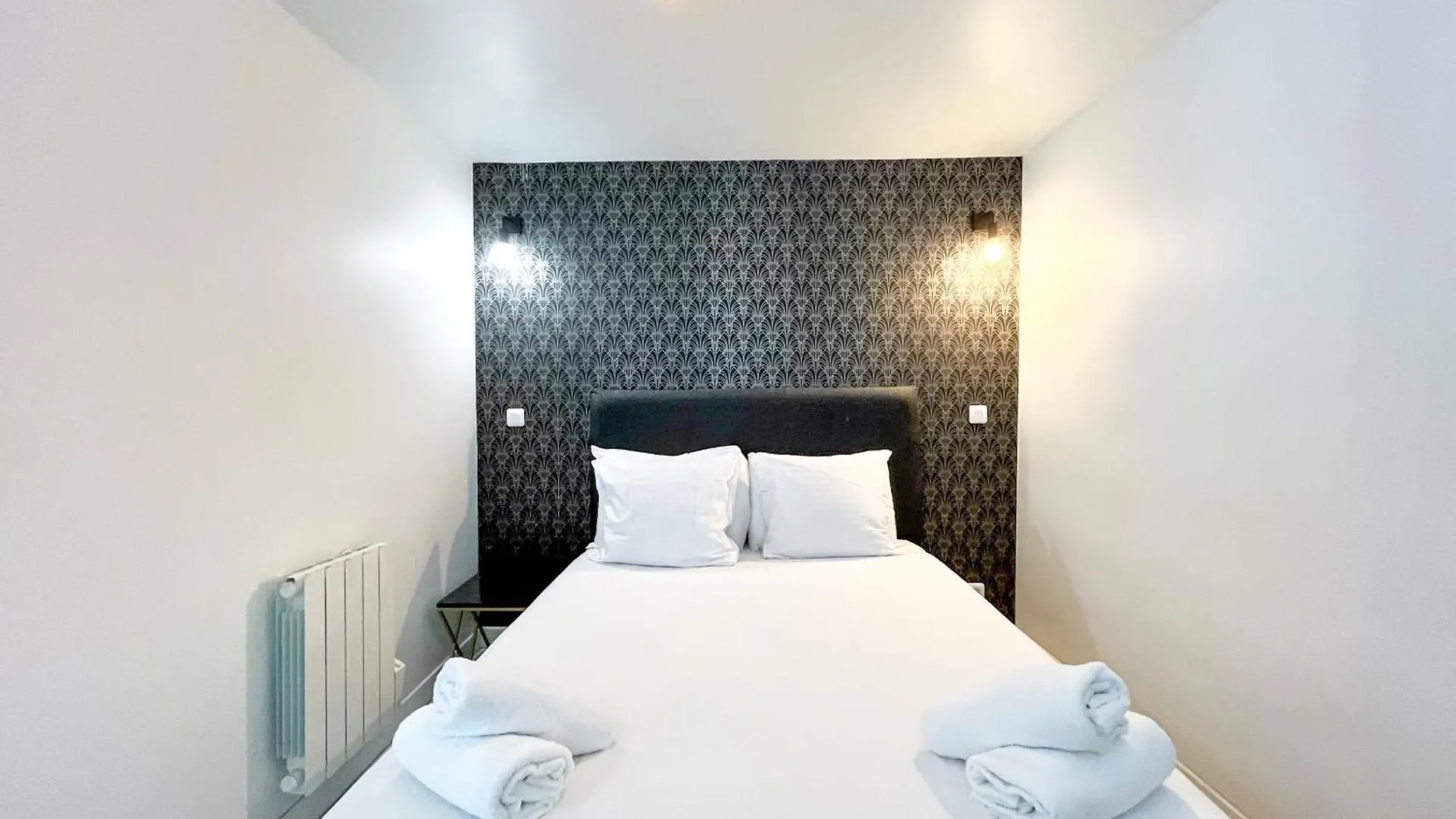 143 - Urban Charming Flat In Center Of Paris Daire